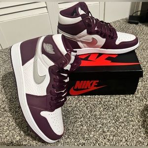 Jordan 1’s Bordeaux(size10)